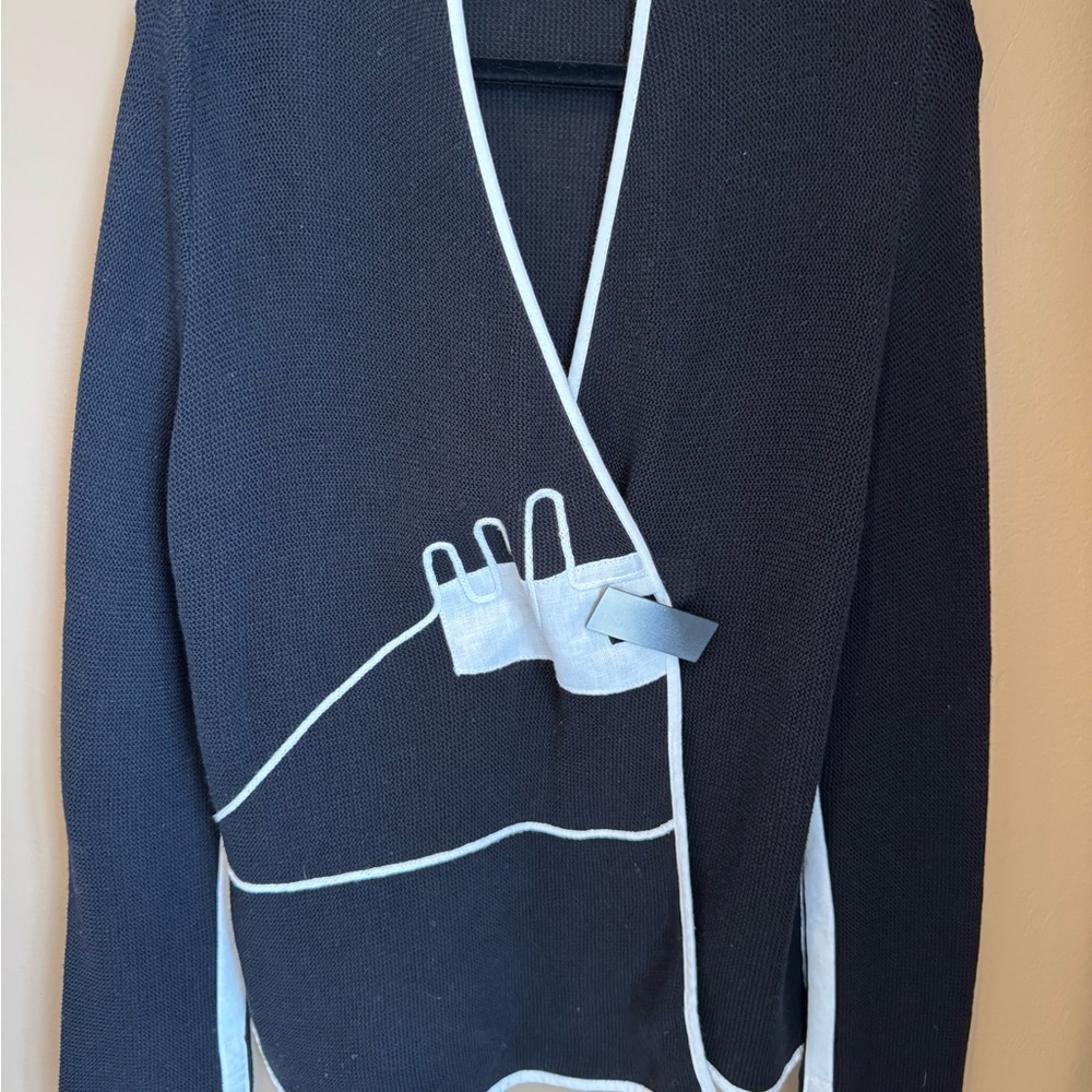 Jaskar Black and White Wrap Cardigan L